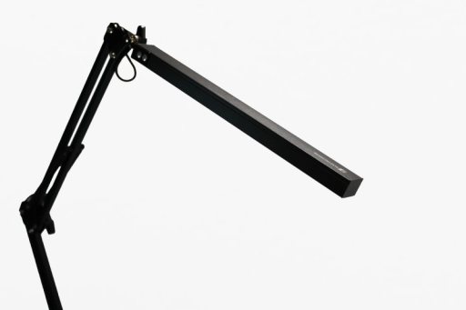 led світильник на струбцині