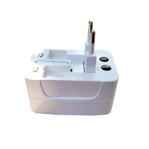 Универсальный адаптер под все типы розеток